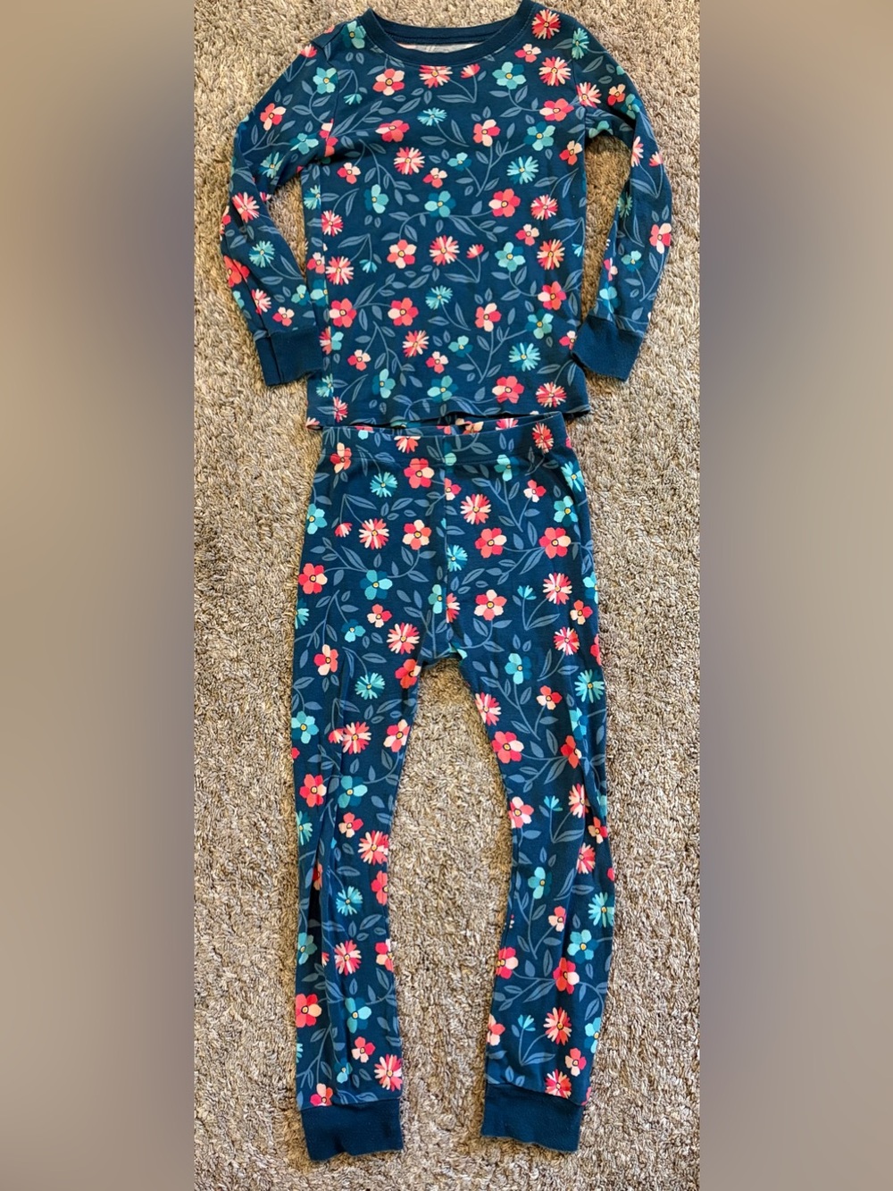 Girl’s Old Navy Navy Floral Long Sleeve Pajama Set - Blue with Pink Flowers 6T